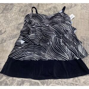 New Inches Away black White One Piece swimsuit with Pockets Built In Bra  Size14